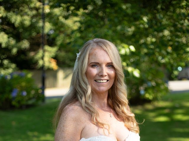 Kirsty and Robin's Wedding in Loch Lomond, Central &amp; Glasgow 26