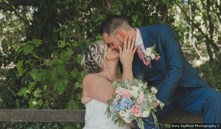 Lee and Sam's Wedding in Louth, Lincolnshire