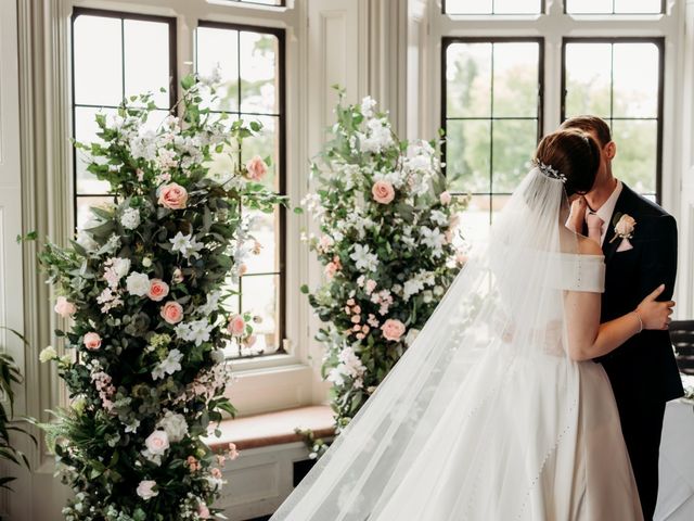 Matthew  and Jessica &apos;s Wedding in Mattingley, Hampshire 2