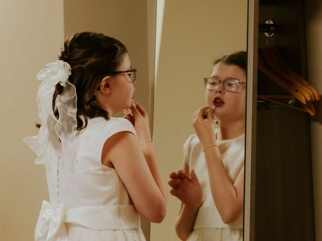 Mark and Sarah&apos;s Wedding in Willerby, East Riding of Yorkshire 16