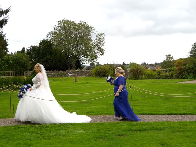 Ian and Rebecca&apos;s Wedding in Ludlow, Shropshire 13