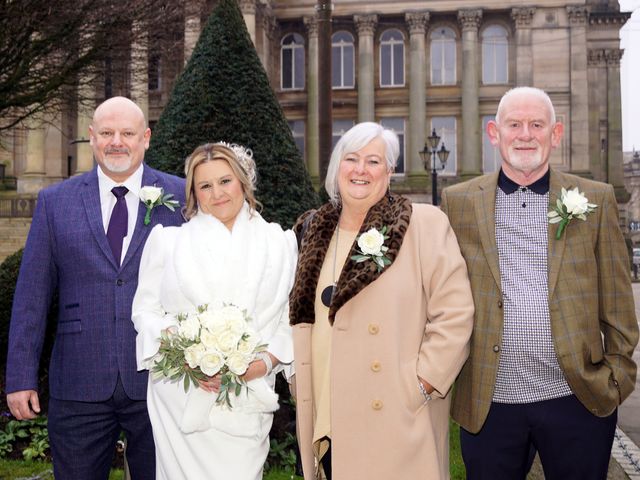 Carl and Leesa&apos;s Wedding in Bolton, Greater Manchester 11