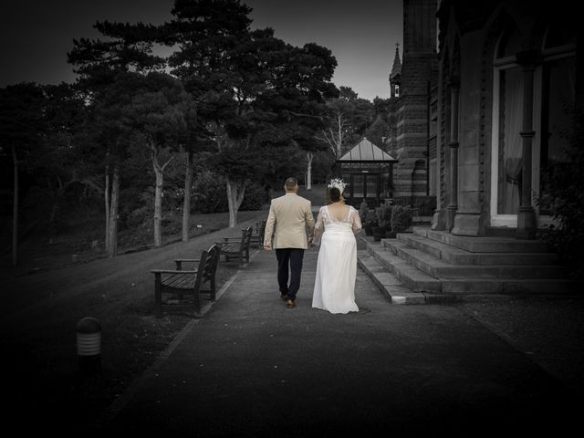 David and Susan&apos;s Wedding in Saltburn-by-the-Sea, North Yorkshire 55
