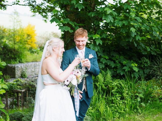 Adam and Amy&apos;s Wedding in Truro, Cornwall 40