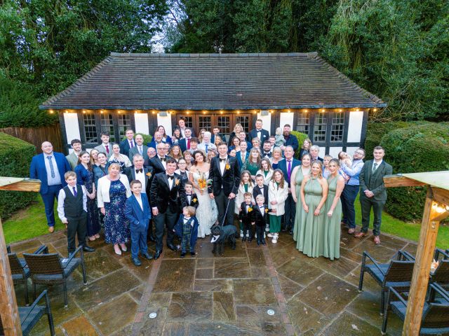 Matthew and Katherine&apos;s Wedding in Kidderminster, Worcestershire 3