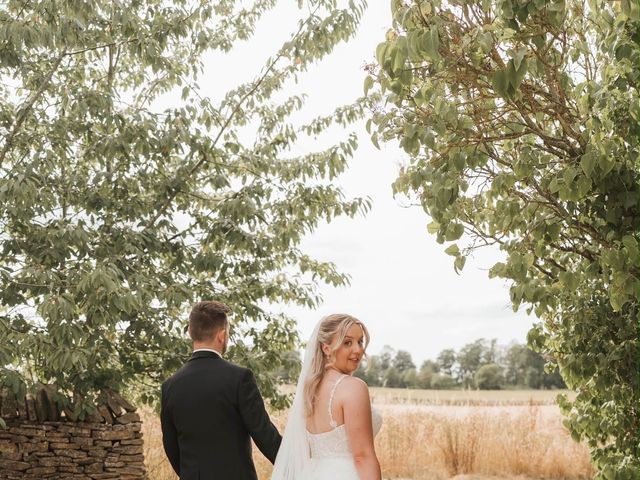 Ryan and Lucy's Wedding in Chipping Campden, Gloucestershire 3