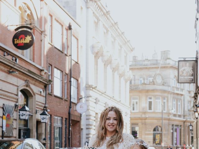 Andy and Becca's Wedding in Hull, East Riding of Yorkshire 3