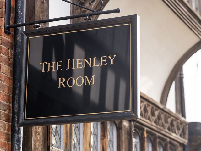 Nick and Kelly's Wedding in Stratford Upon Avon, Warwickshire 3