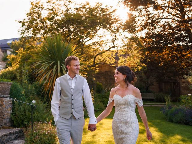 Matt and Sophie&apos;s Wedding in Burford, Oxfordshire 24
