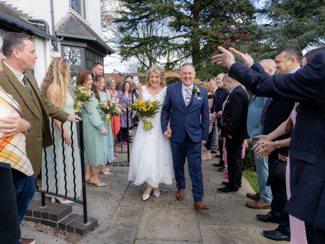 Keith and Karen's Wedding in Lutterworth, Leicestershire 6