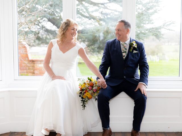 Keith and Karen's Wedding in Lutterworth, Leicestershire 10