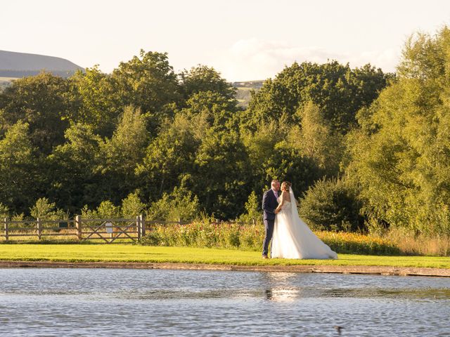 Andy and Bernie&apos;s Wedding in Burnley, Lancashire 4