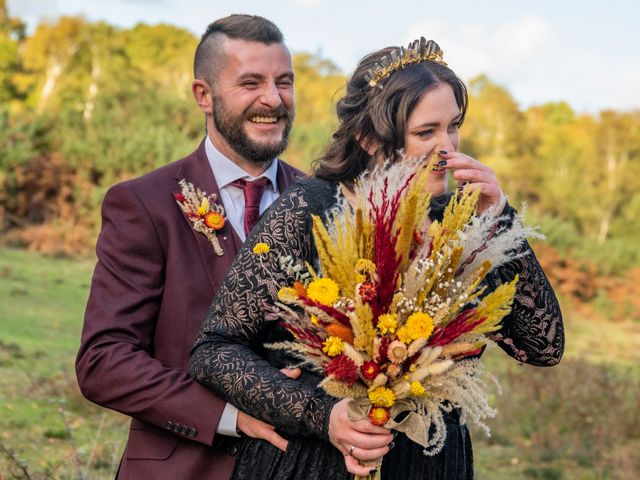 dan and Rebecca&apos;s Wedding in Ringwood, Hampshire 15