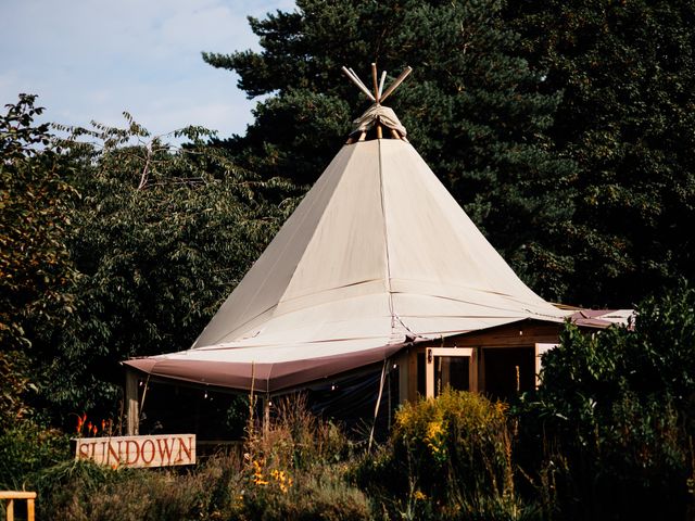 Tom and Amy&apos;s Wedding in Cromer, Norfolk 2