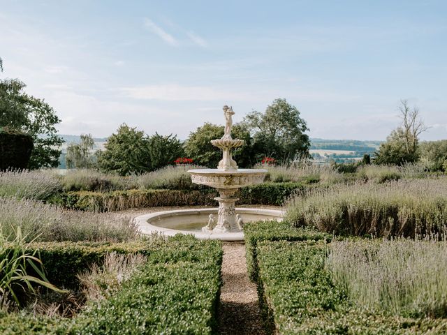 Tom and Frances&apos;s Wedding in Marlow, Buckinghamshire 9