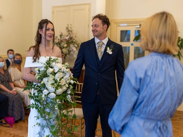 Beth and Tom&apos;s Wedding in Brighton, East Sussex 32