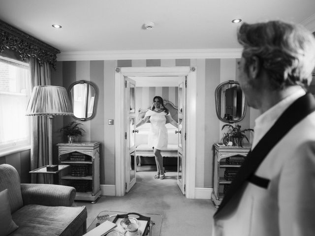 Juan and Evelyne's Wedding in Kensington &amp; Chelsea, West London 24