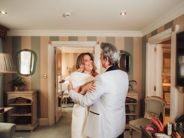 Juan and Evelyne's Wedding in Kensington &amp; Chelsea, West London 25