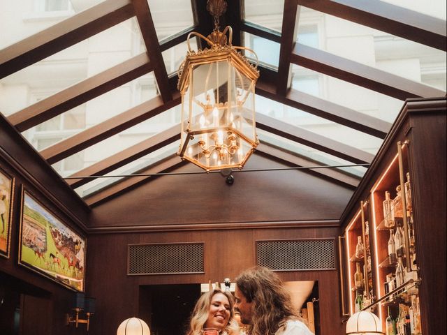 Juan and Evelyne's Wedding in Kensington &amp; Chelsea, West London 38