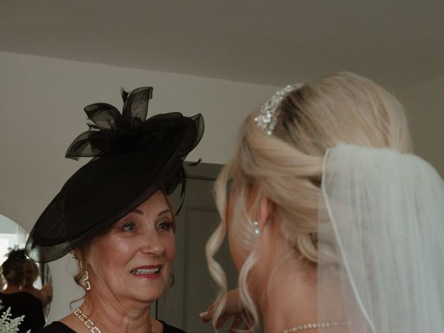 Tony and Sarah's Wedding in Barnsley, South Yorkshire 3