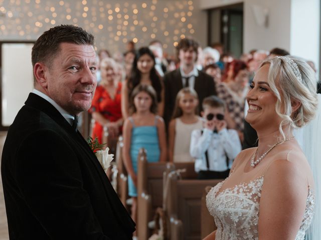 Tony and Sarah's Wedding in Barnsley, South Yorkshire 9