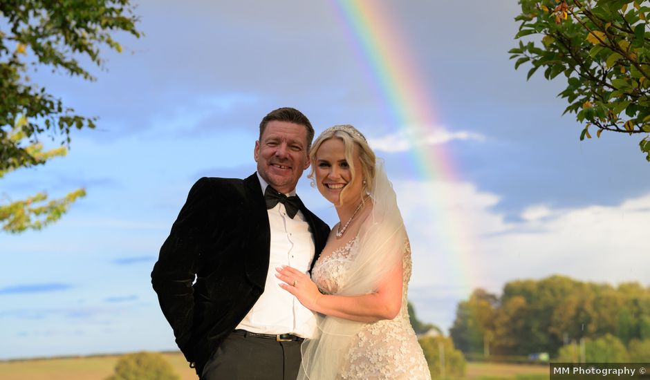 Tony and Sarah's Wedding in Barnsley, South Yorkshire