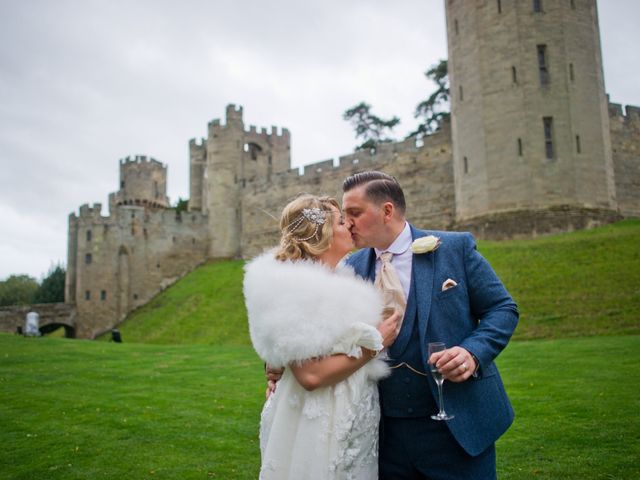 Andrew and Terri&apos;s Wedding in Warwick Castle, Warwickshire 30