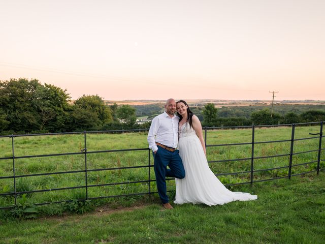 Rachel and Lee&apos;s Wedding in Liskeard, Cornwall 28
