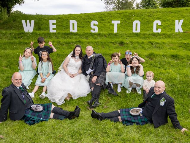 Dave and Nickie's Wedding in Dundee, Fife &amp; Angus 2