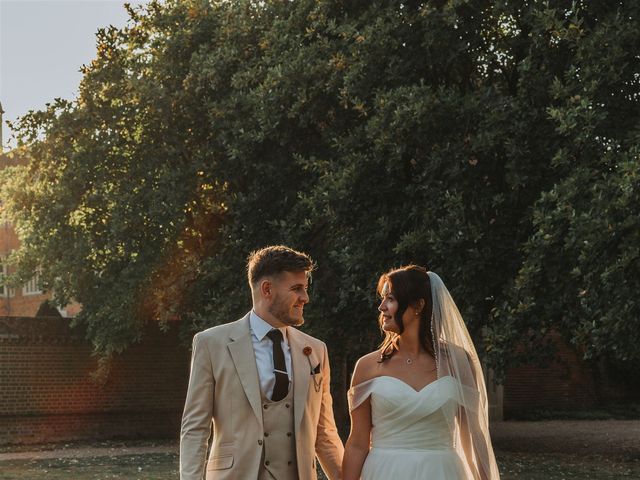 Ewan and Laura's Wedding in Lincoln, Lincolnshire 24