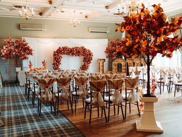 Thomas and Leanne's Wedding in Grindleford, Derbyshire 27