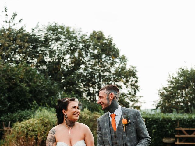 Thomas and Leanne's Wedding in Grindleford, Derbyshire 37