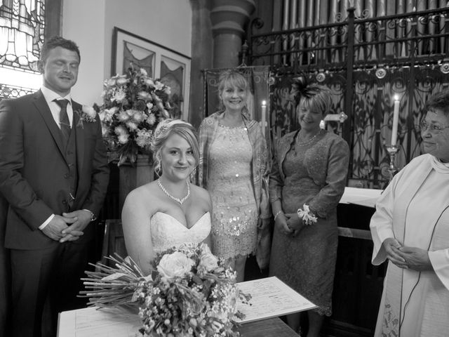 Liana and Wayne&apos;s Wedding in Lincoln, Lincolnshire 30
