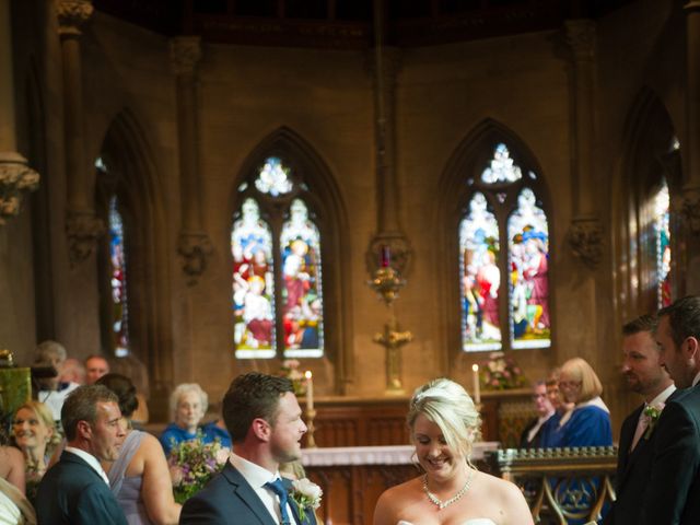 Liana and Wayne&apos;s Wedding in Lincoln, Lincolnshire 32