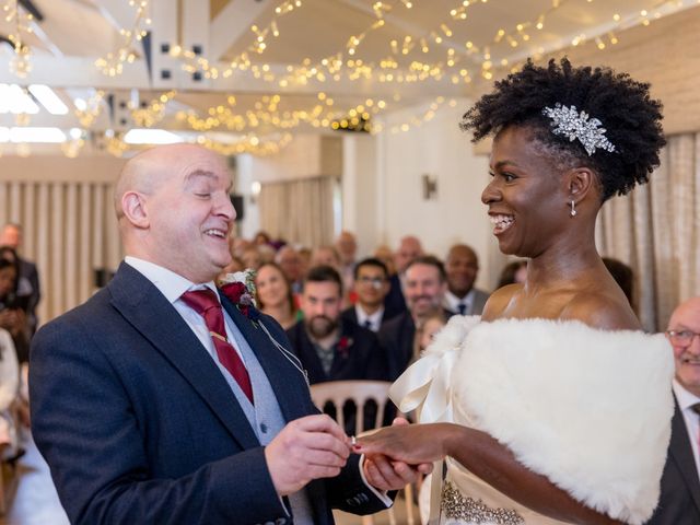 Neil and Sharon's Wedding in Chelmsford, Essex 3