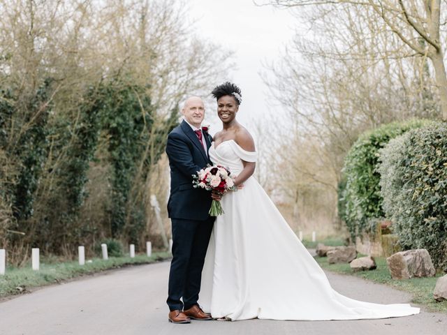 Neil and Sharon's Wedding in Chelmsford, Essex 20