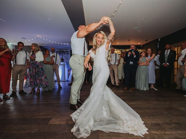 Jamie and Laura's Wedding in Grantham, Lincolnshire 23