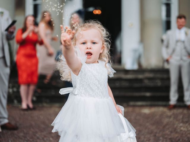 Simon and Rachael&apos;s Wedding in Ledbury, Herefordshire 10