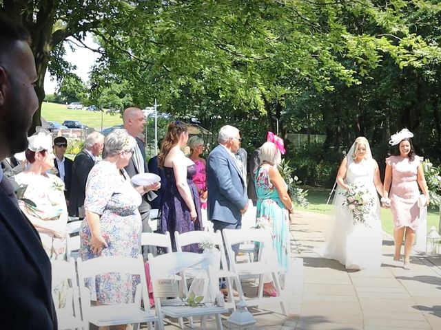 Tim and Ellie&apos;s Wedding in Nr Stone, Staffordshire 20