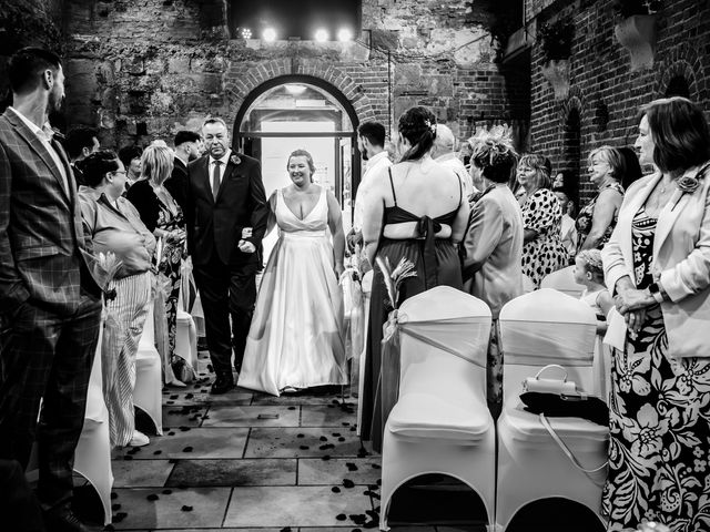 Lauren and Shane's Wedding in Old Portsmouth, Hampshire 3