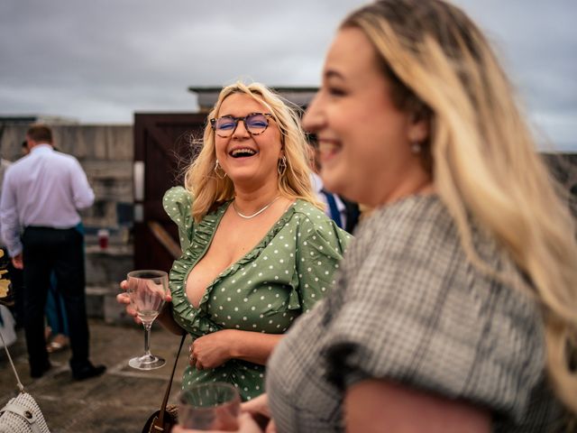 Lauren and Shane's Wedding in Old Portsmouth, Hampshire 38