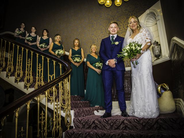 Colin and Jackie's Wedding in Chester, Cheshire 9