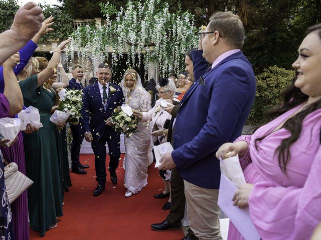 Colin and Jackie's Wedding in Chester, Cheshire 17