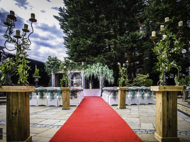 Colin and Jackie's Wedding in Chester, Cheshire 20