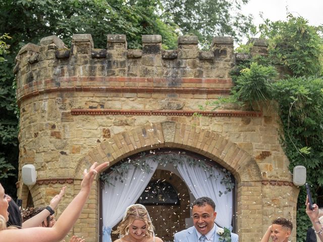 Blake and Samantha&apos;s Wedding in East Grinstead, West Sussex 25