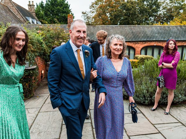 Dean and Sophie&apos;s Wedding in Northampton, Northamptonshire 7