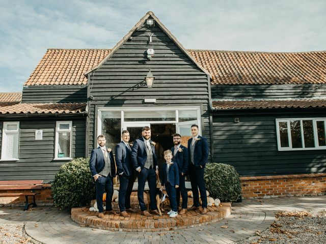 Jimmy and Kelly&apos;s Wedding in Maldon, Essex 16