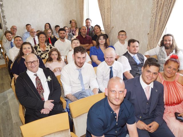 Craig and Nicola&apos;s Wedding in Salford, Greater Manchester 12