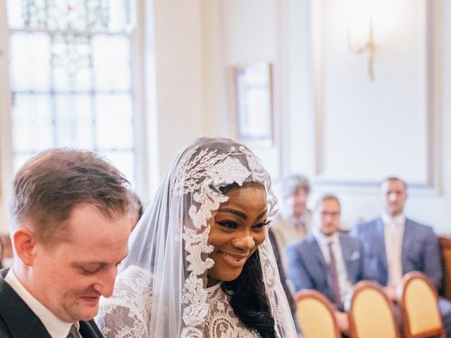 Nathaniel and Adepeju&apos;s Wedding in Sanford On Thames, Oxfordshire 27