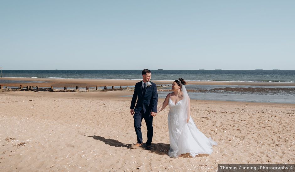 Daniel and Aimee's Wedding in Sandown, Isle of Wight